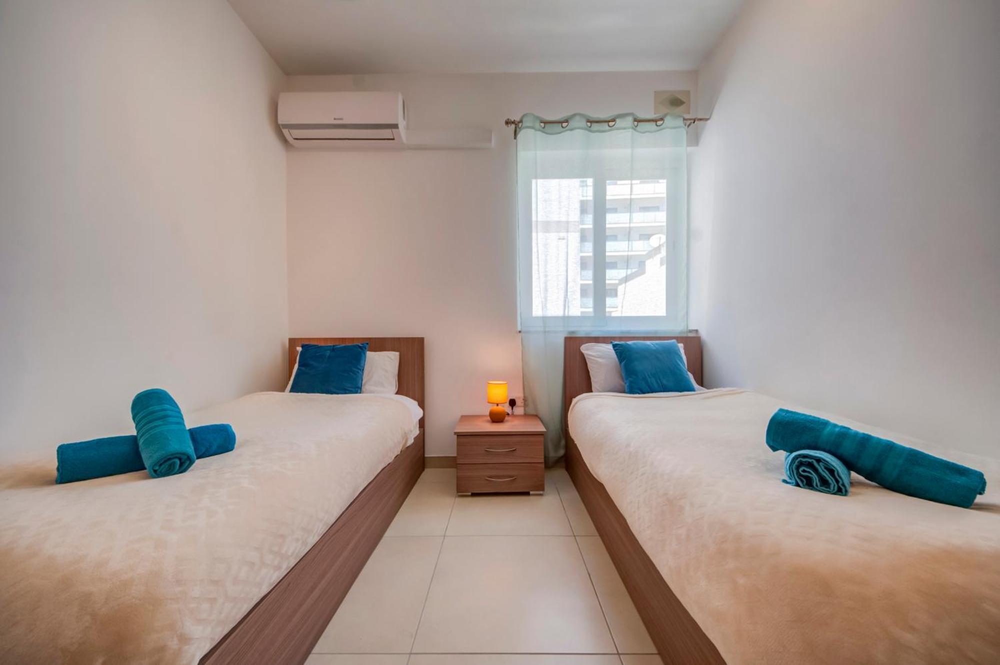 Modern 2Br Apt With Balconies In St Julians, Paceville - Apt 5 By Vaganza San Ġiljan Exterior foto